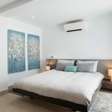 Estellar Villa Puerto del Carmen (Lanzarote)